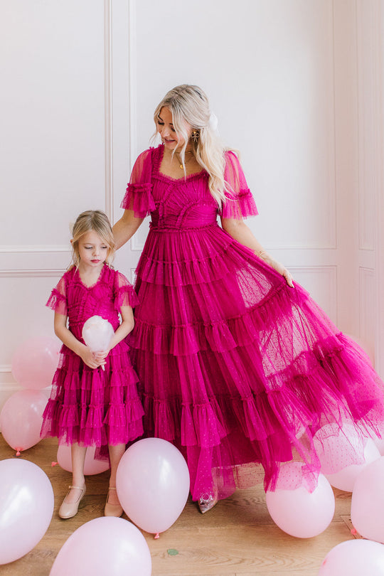 Mini Whimsical Dress with Sweetheart-Neck in Fuchsia