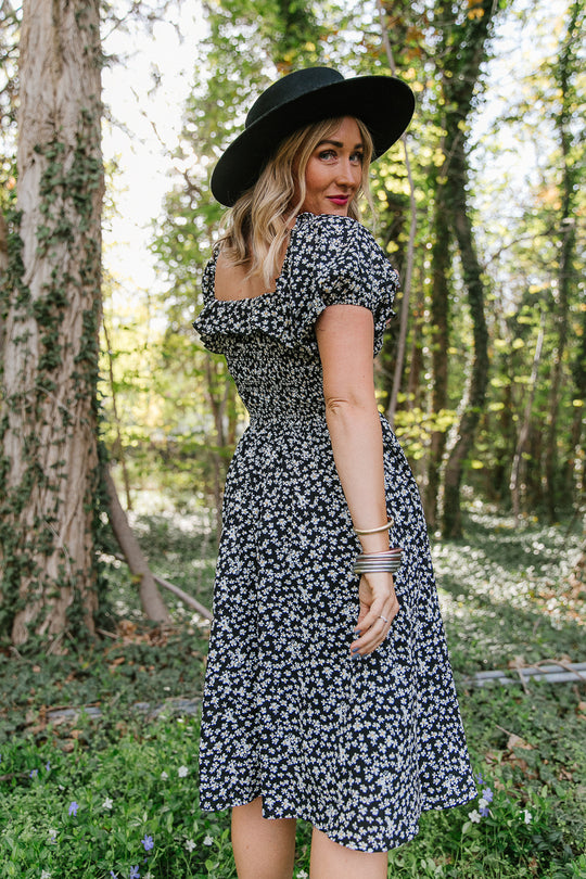 Rae Dress in Black Daisy