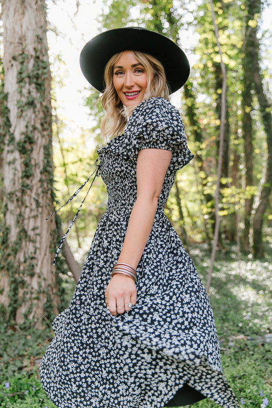 Rae Dress in Black Daisy