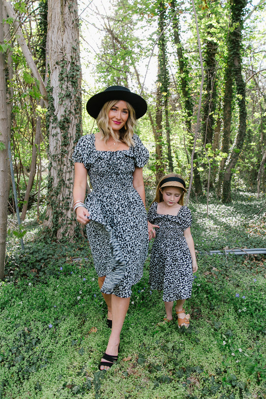 Mini Rae Dress in Black Daisy