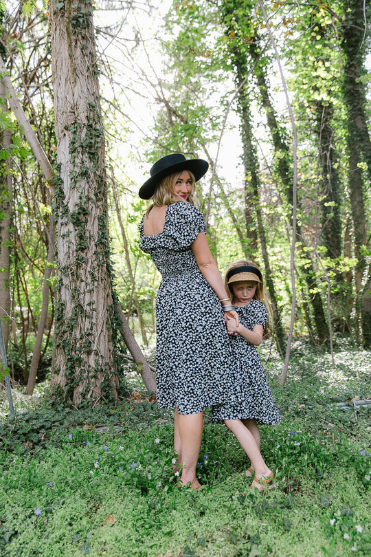Rae Dress in Black Daisy