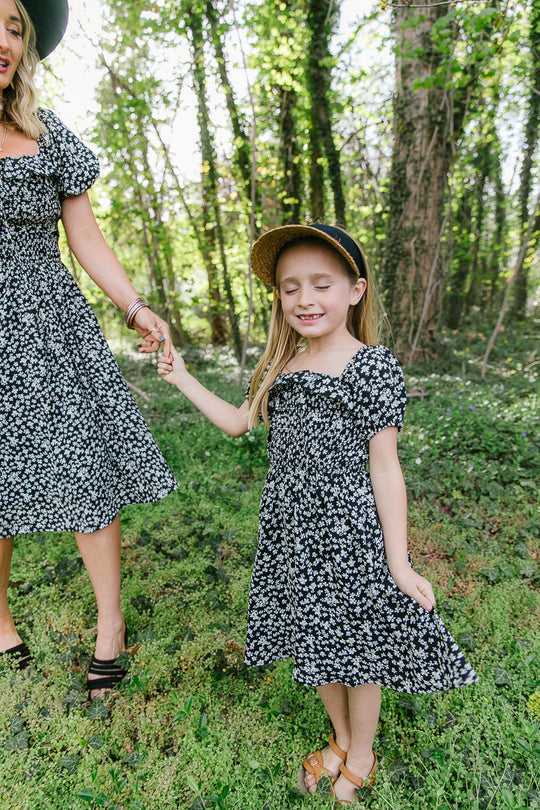 Mini Rae Dress in Black Daisy