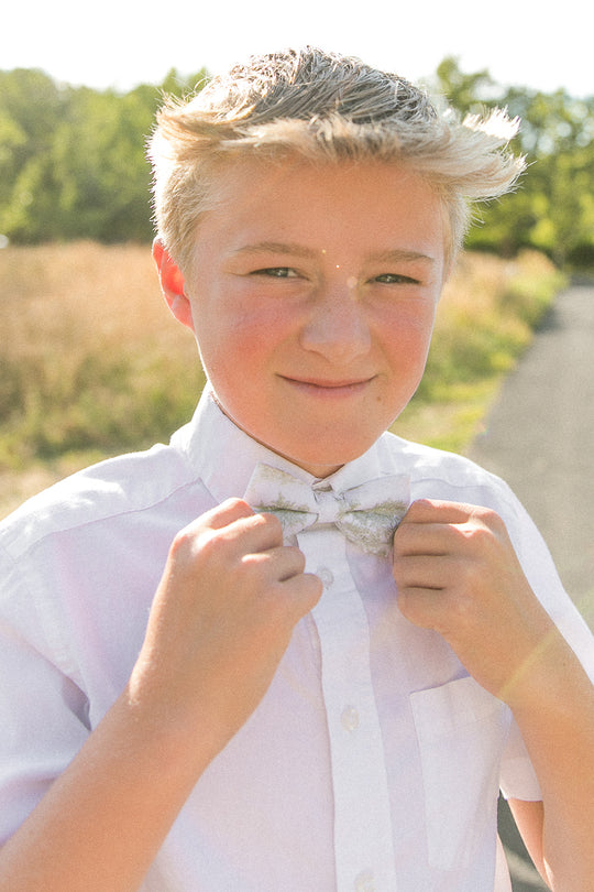 Valencia Bow Tie in Sage